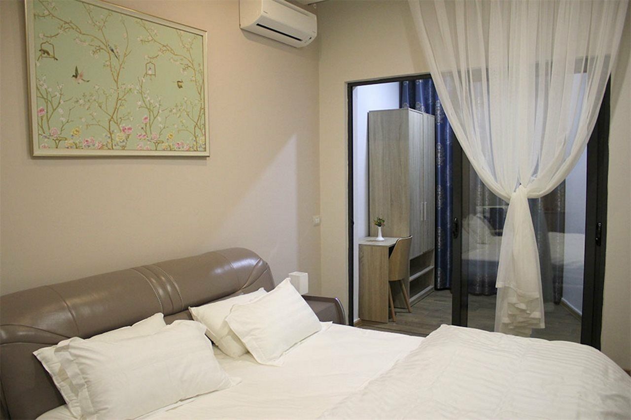 Hotel Park Tirana 3*